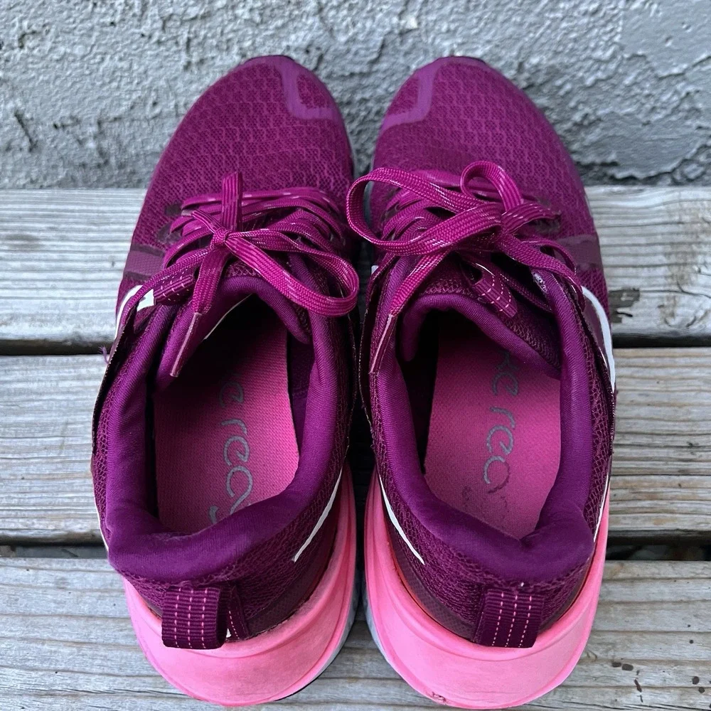 Nike Shoes Women Size 10.5 Legend React Running Pink Red White Sneakers Trainer